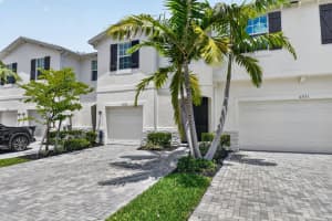 6933 Harbours Edge Avenue, Lake Worth, FL 33467 - MLS#B26026892