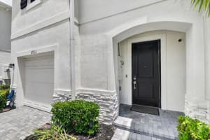 6933 Harbours Edge Avenue, Lake Worth, FL 33467 - MLS#B26026892