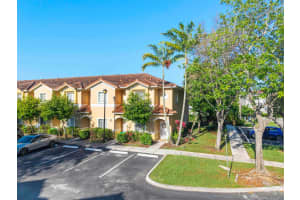 5910 Riverside Avenue, Tamarac, FL 33321 - MLS#B26026896