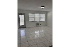 218 Windsor J, West Palm Beach, FL 33417, West Palm Beach, FL 33417 - MLS#B26026917