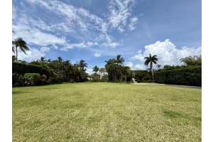 690 Island Drive, Palm Beach, FL 33480 - MLS#B26026938