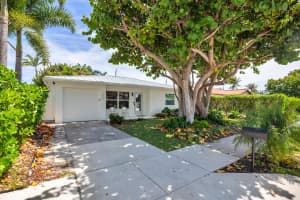 170 Wellesley Drive, Lake Worth Beach, FL 33460 - MLS#B26026989