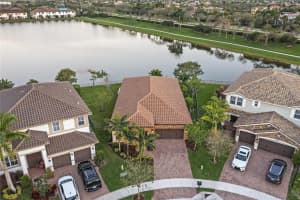 9820 Miralago Way, Parkland, FL 33076 - MLS#B26026990