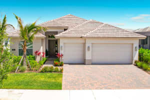 9244 Pinnacle Place, Port Saint Lucie, FL 34987 - MLS#B26027011