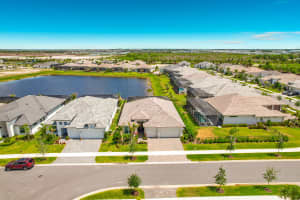 9244 Pinnacle Place, Port Saint Lucie, FL 34987 - MLS#B26027011