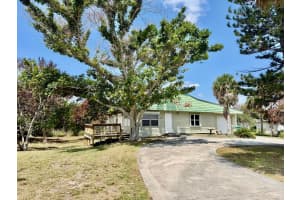 4507 Indian River Drive, Fort Pierce, FL 34982 - MLS#B26027055