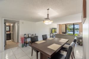 16401 Golf Club Road, Weston, FL 33326 - MLS#B26027065
