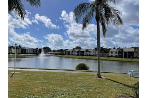 1107 Green Pine Boulevard, West Palm Beach, FL 33409 - MLS#B26027077