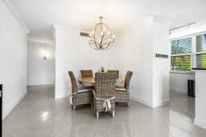 700 Boynton Beach Boulevard, Boynton Beach, FL 33435 - MLS#B26027101