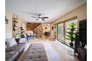 3113 31st Way, West Palm Beach, FL 33407 - MLS#B26027132