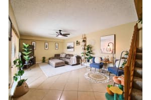 3113 31st Way, West Palm Beach, FL 33407 - MLS#B26027132