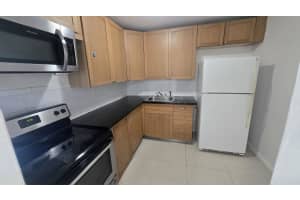 15221 Ne 6th Avenue A210, Miami, Fl 33162, Miami