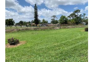 2916 Crosley Drive, West Palm Beach, FL 33415 - MLS#B26027325