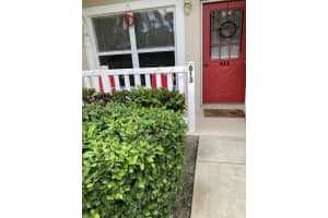 613 San Remo Circle, Port Saint Lucie, FL 34986 - MLS#B26027326
