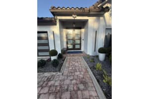 7670 Ne Live Oak Drive, Coral Springs, Fl 33065 Coral Springs, FL 33065 - Off Market