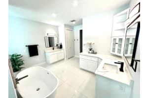 6660 49th, Vero Beach, FL 32967, Vero Beach, FL 32967 - MLS#B26027339