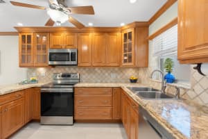 2820 59th Street, Fort Lauderdale, FL 33308 - MLS#B26027376