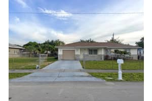 2881 24th Court, Fort Lauderdale, FL 33311 - MLS#B26027465