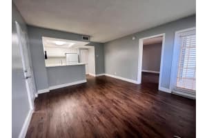 718 Executive Center Drive, West Palm Beach, FL 33401 - MLS#B26027557