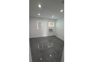 935 Jefferson Avenue, Miami Beach, FL 33139 - MLS#B26027570