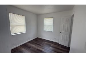 1021 Henrietta Avenue, West Palm Beach, FL 33401 - MLS#B26027667