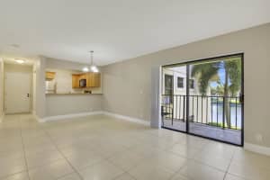 1524 Lake Crystal Drive, West Palm Beach, FL 33411 - MLS#B26027675