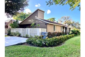 22303 Misty Woods Way, Boca Raton, FL 33428 - MLS#B26027684