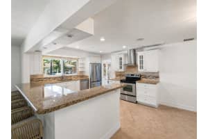 330 10th Street, Pompano Beach, FL 33060 - MLS#B26027690