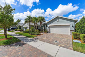 12480 Myrtle Oak Drive, Port Saint Lucie, FL 34953 - MLS#B26027763