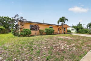 361 21st Street, Riviera Beach, FL 33404 - MLS#B26027802