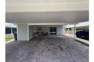 14545 Center Street, Okeechobee, FL 34972 - MLS#B26027908