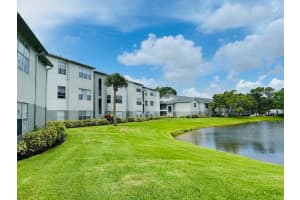 1401 Village Boulevard, West Palm Beach, FL 33409 - MLS#B26027949