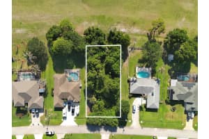 5203 Indian Bend Lane, Fort Pierce, FL 34951 - MLS#B26027968