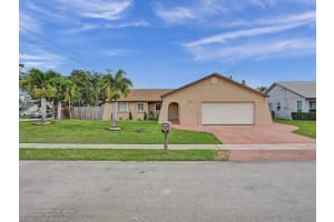 4950 Nw 85th Terrace, Lauderhill, Fl 33351, Lauderhill