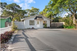 836 13th Court, Pompano Beach, FL 33060 - MLS#B26028035