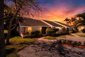 10776 Waterberry Drive, Boca Raton, FL 33498 - MLS#B26028043