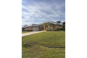 5451 Empress Circle, Port Saint Lucie, FL 34983 - MLS#B26028061