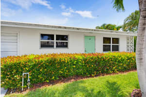 728 Ridge Road, Lantana, FL 33462 - MLS#B26028072