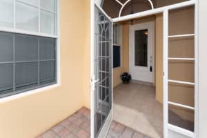 4705 Dovehill Drive, Palm Beach Gardens, FL 33418 - MLS#B26028123