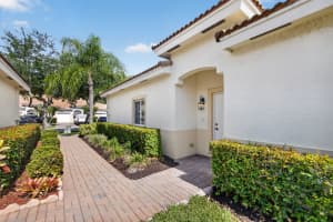 2344 Windjammer Way, West Palm Beach, FL 33411 - MLS#B26028136