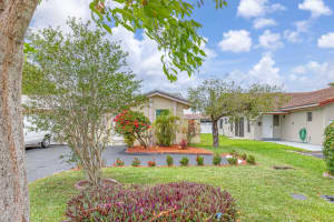 3912 110th Avenue, Coral Springs, FL 33065 - MLS#B26028178