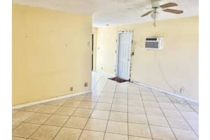4940 18th Street, Fort Lauderdale, FL 33317 - MLS#B26028252