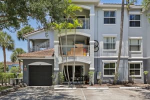 9625 1st Court, Pembroke Pines, FL 33024 - MLS#B26028262