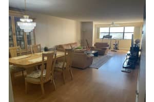 2705 Nw 104th Avenue 302, Sunrise, Fl 33322, Sunrise