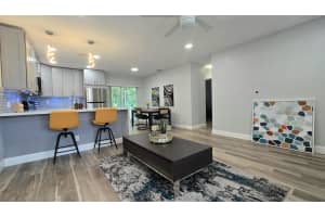 5815 Cleveland Street, Hollywood, FL 33021 - MLS#B26028297