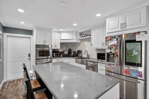 8669 Nashua Drive, Palm Beach Gardens, FL 33418 - MLS#B26028314