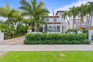 112 Roosevelt Place, West Palm Beach, FL 33405 - MLS#B26028377