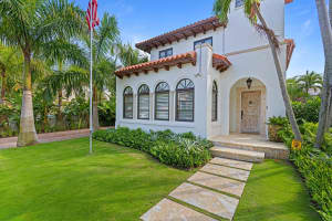 112 Roosevelt Place, West Palm Beach, FL 33405 - MLS#B26028377