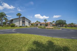 1600 Dixie Highway, Jensen Beach, FL 34957 - MLS#B26028405