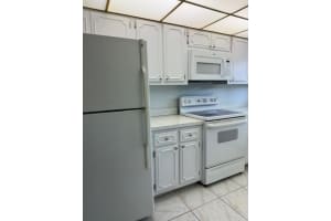 2018 Federal Highway, Boynton Beach, FL 33435 - MLS#B26028415